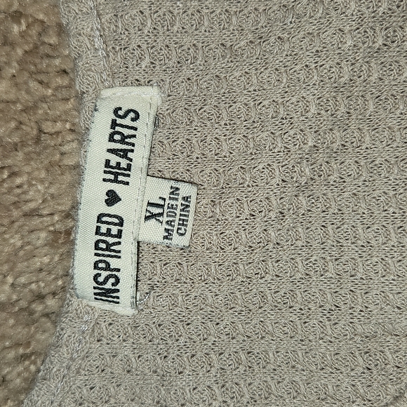 Inspired Hearts Sleeveless Tan Henley Button/Snap Down Tie Bottom Top - Picture 2 of 5